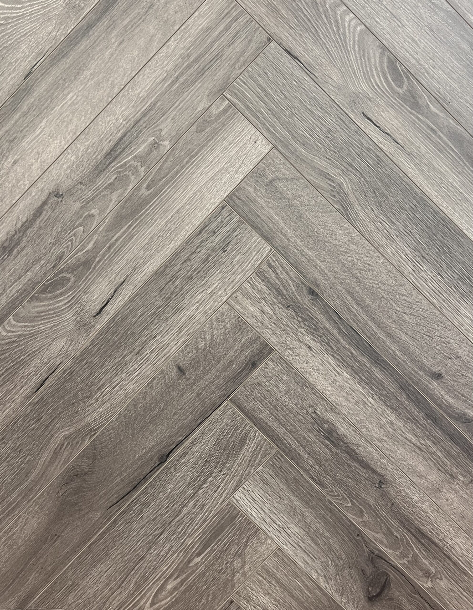 Herringbone Millenium Oak Grey 12mm