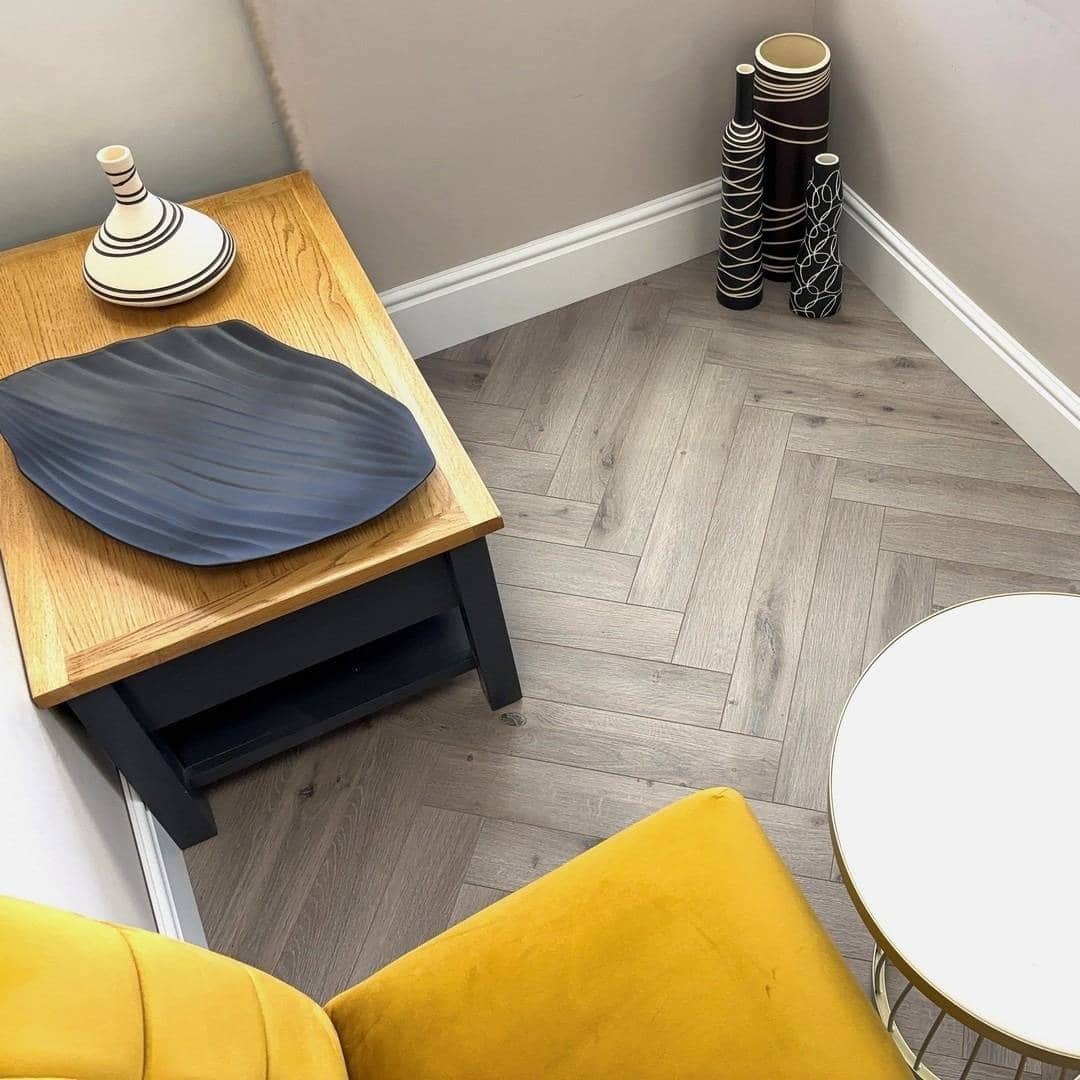 Embrace Herringbone Laminate Flooring Cappuccino Oak 12mm - Image 4